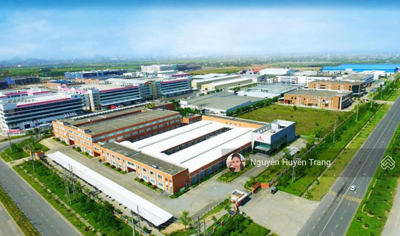 Bán kho xưởng mặt tiền Mỹ Phước - Tân Vạn TP Thuận An BD 17 x 47m -760m2 HĐT 100tr/th chỉ 26 tỷ