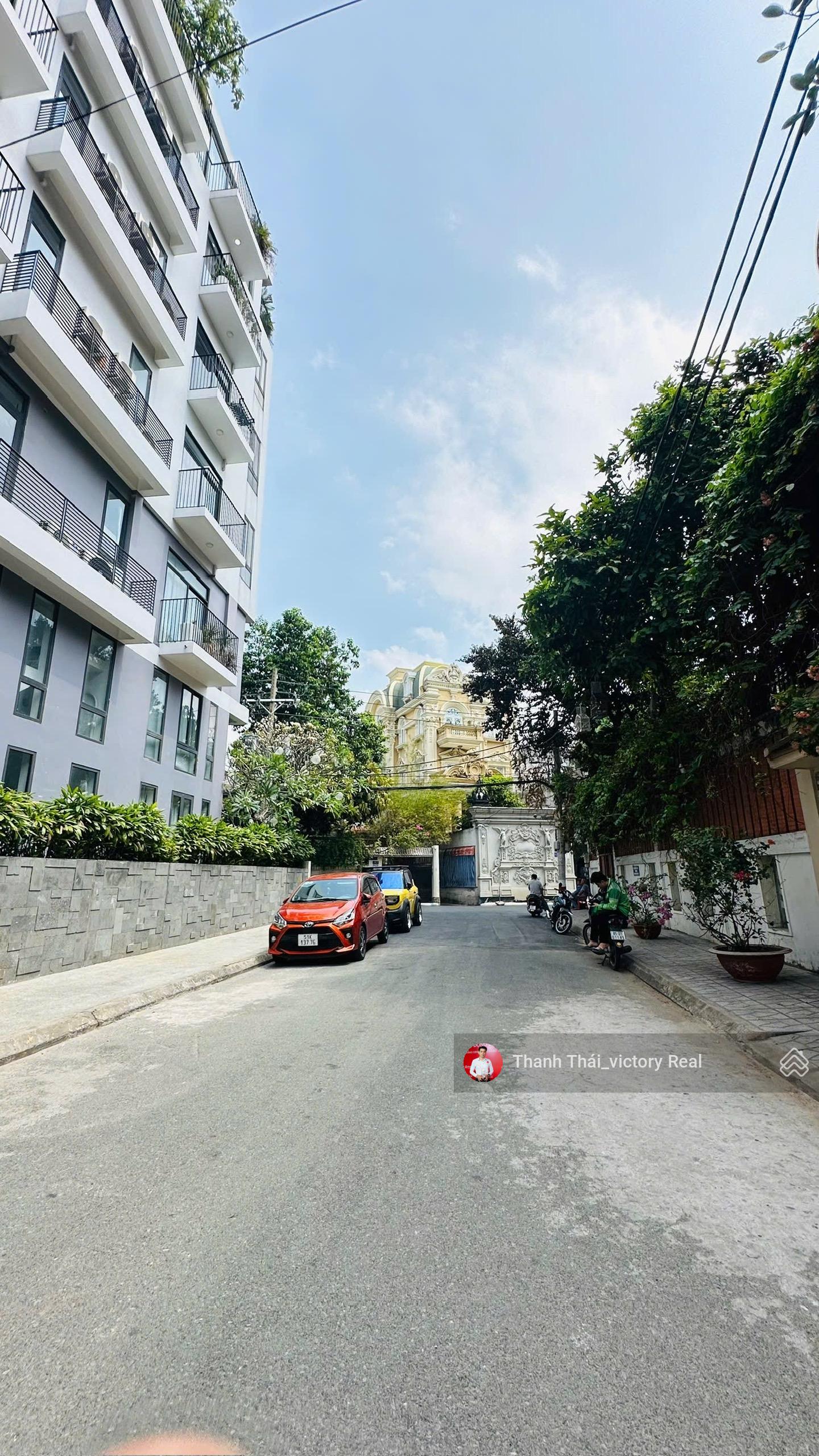 Hot! Nhà HXH Bành Văn Trân. Khu biệt thự, DT: 4x14m, 3 lầu - Chỉ 13.9 tỷ TL