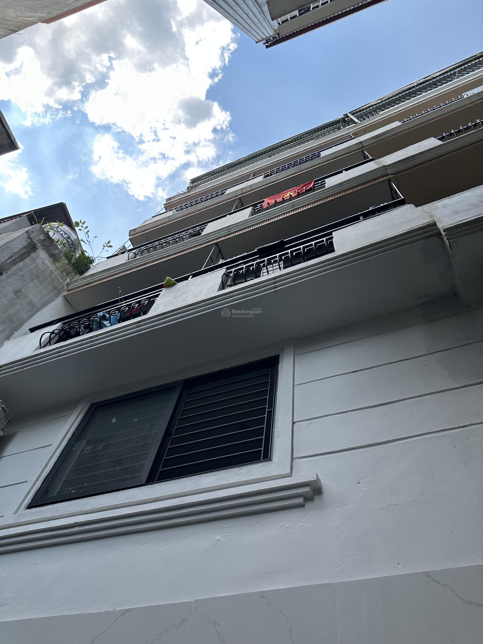 Bán CHDV phố Mai Động-40m ra oto 70m-6T Mt8m THANG MÁY 10p kk full nt 800tr/năm-SĐCC CHỈ 12,5 tỷ