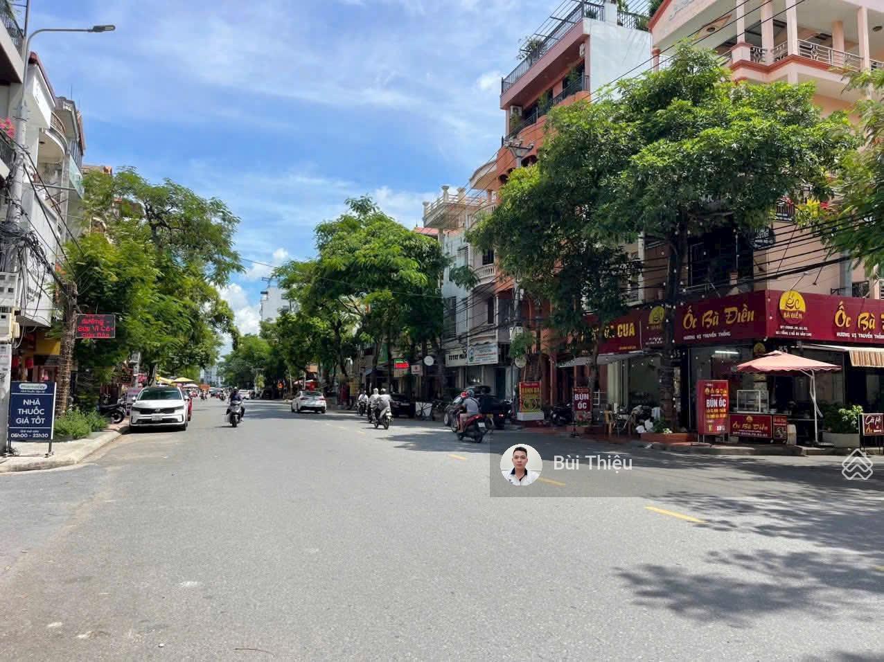 Mặt đường Đào Nhuận, diện tích 90m2 ngang 4.5m vị trí cực đẹp