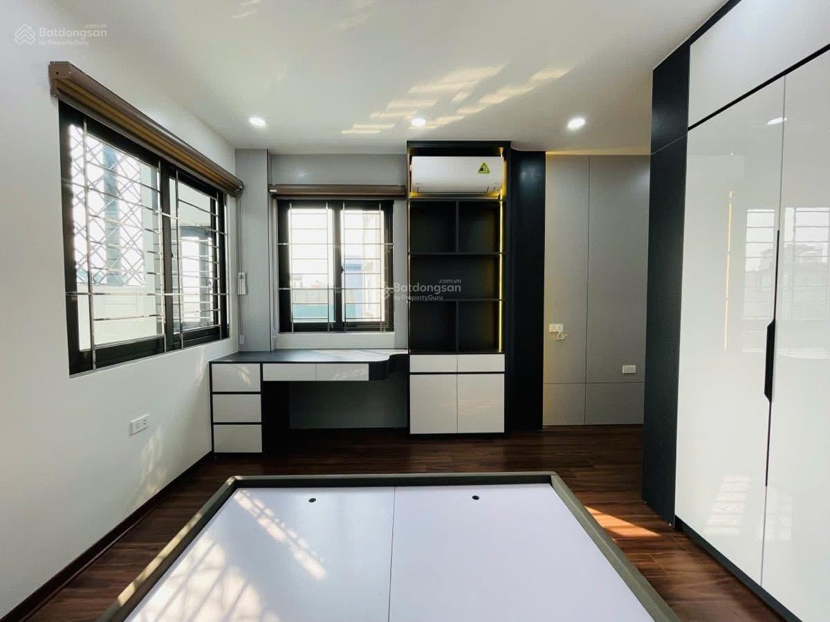 Quá Ngon! 10 Tỷ Hơn, Bán Nhà Phú Thượng,Tây Hồ - 46M2 -7 Tầng -Thang Máy-Gara Ô Tô 7 Chỗ -Ngõ Thông