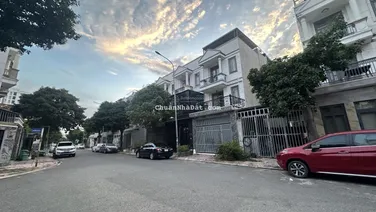 Bán lô mt chính đối diện trung tâm thương mại Thủ Dầu Một đang xây KDC Phúc đạt Thủ Dầu Một