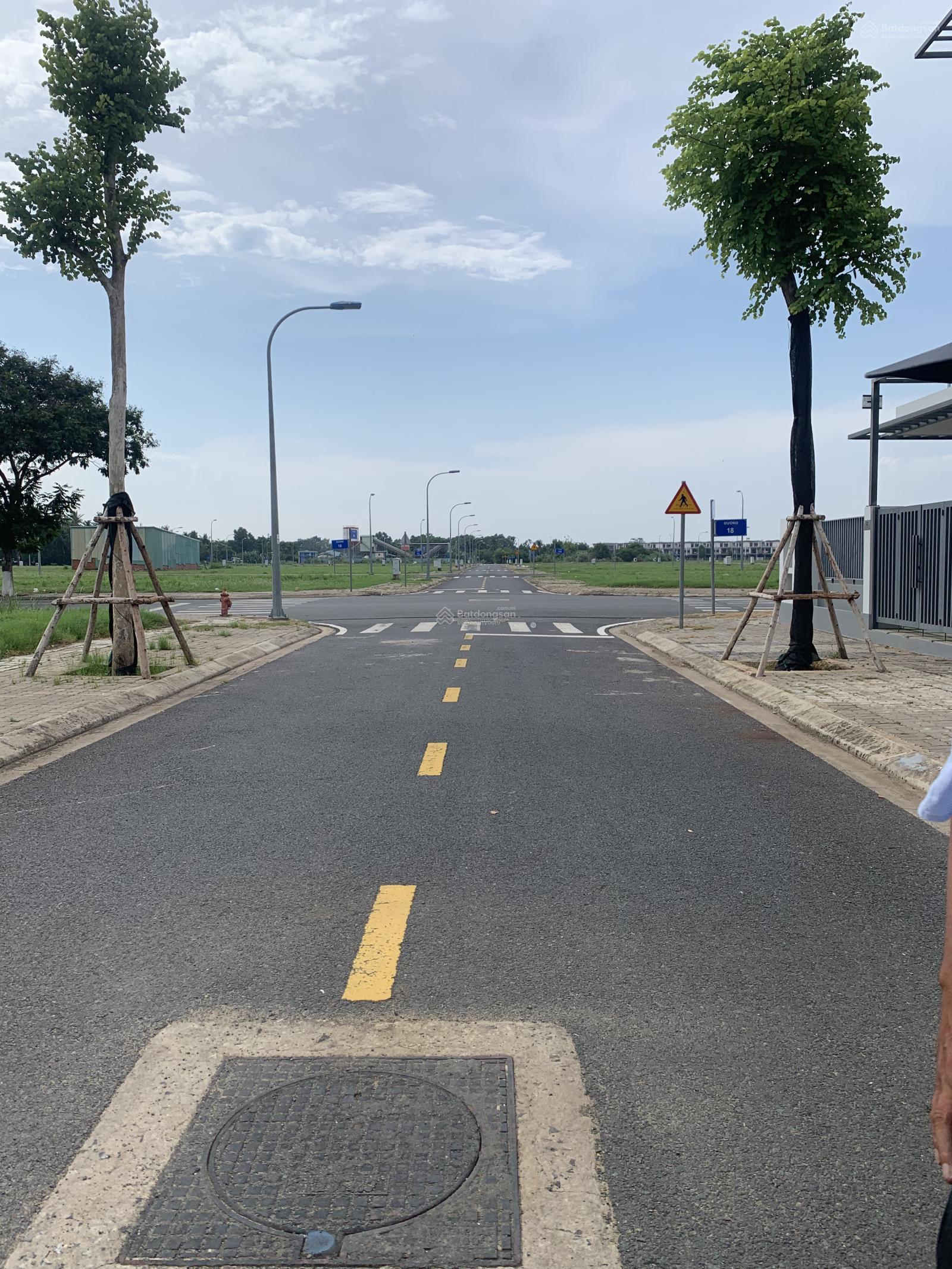 Bán nền KĐT Đông Tăng Long 105m ngang 5m đường thông 12m chốt 7ty3 Bán nền KĐT Đông Tăng Long 105m ngang 5m đường thông 12m chốt 7ty3