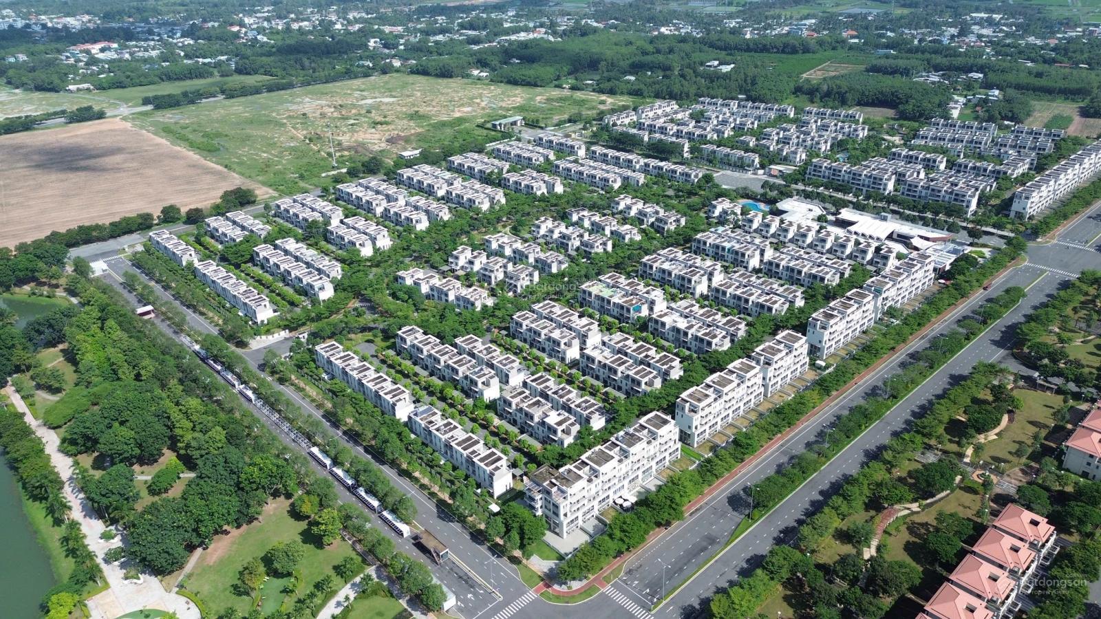 Bán căn nhà phố Small khu đô thị Đông Sài Gòn cạnh đường Vành Đai 3 Bán căn nhà phố Small khu đô thị Đông Sài Gòn cạnh đường Vành Đai 3