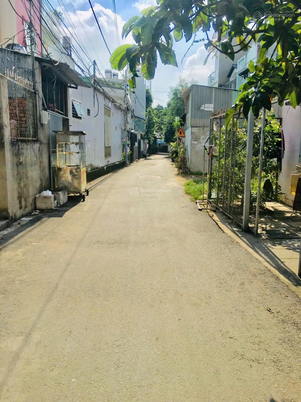 Bán đất Đường 182 Thông qua 160 Lã Xuân Oai , Tăng Nhơn Phú A , Quân 9