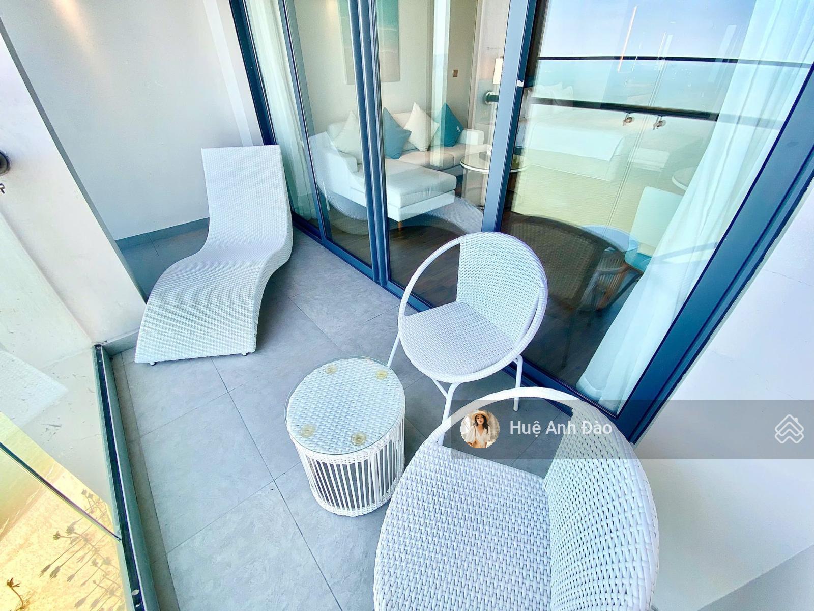 Alacarte rẻ hơn giá CĐT 300tr - Cắt lỗ duy nhất căn ban công siêu rộng giá chỉ 3.3 tỷ