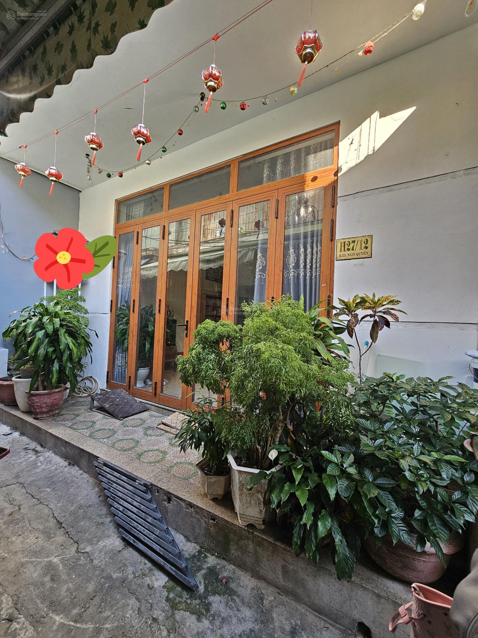 Bán nhà 2 tầng rưỡi....... cách kiệt ô tô chà bá ...25m..
dt ....54m2 ...ngang 5m 6
Kh