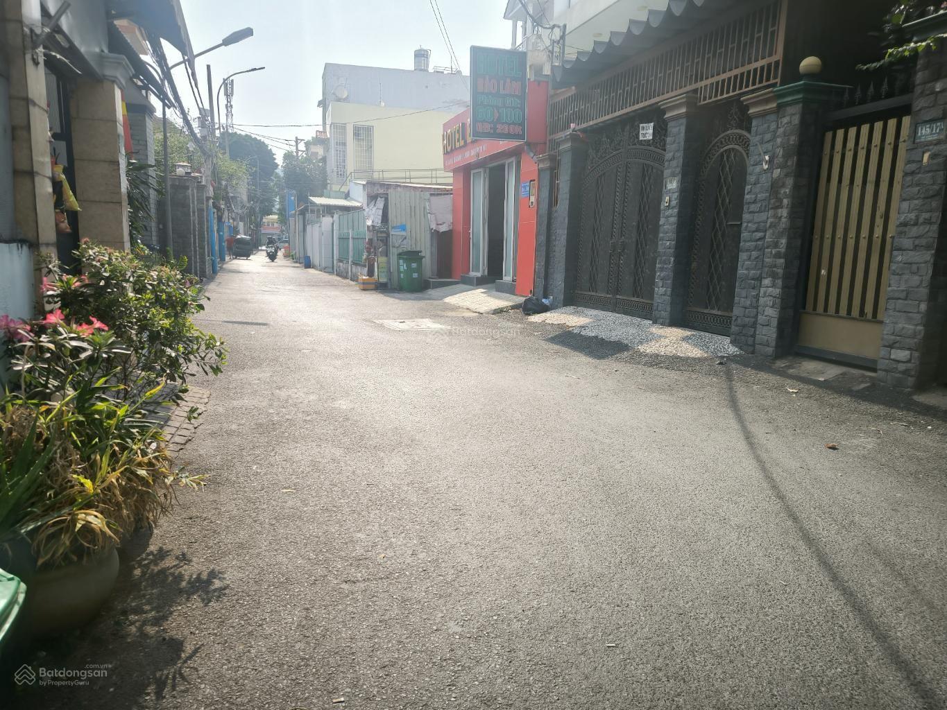 Nhà hẻm 145 sát Đỗ Xuân Hợp giá rẻ Nhà hẻm 145 sát Đỗ Xuân Hợp giá rẻ