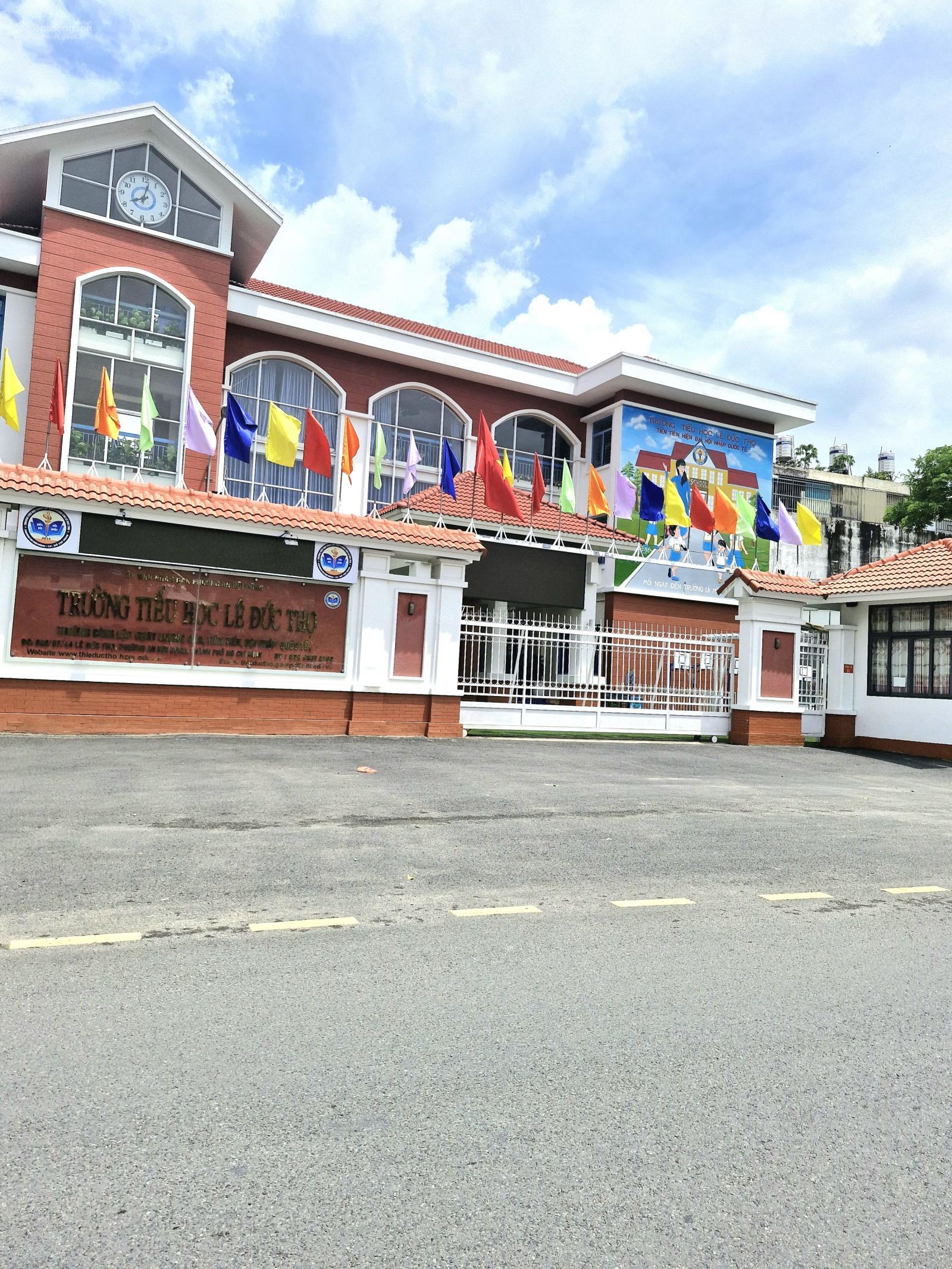 Bán nhà riêng có sân vườn rộng khu Sài Gòn Coop ngay trường tiểu học Lê Đức Thọ, DT 215m2