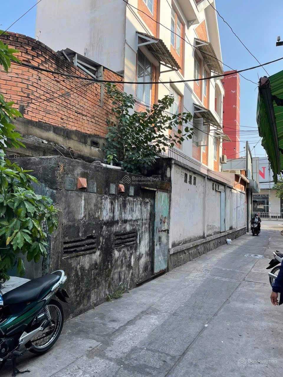 Rất khan hiếm 2 mặt tiền Nguyễn Văn Luông Nối dài 7,5mx28m, nở hậu 16,5m. Khu Xây Cao. Giá 35 tỷ Rất khan hiếm 2 mặt tiền Nguyễn Văn Luông Nối dài 7,5mx28m, nở hậu 16,5m. Khu Xây Cao. Giá 35 tỷ