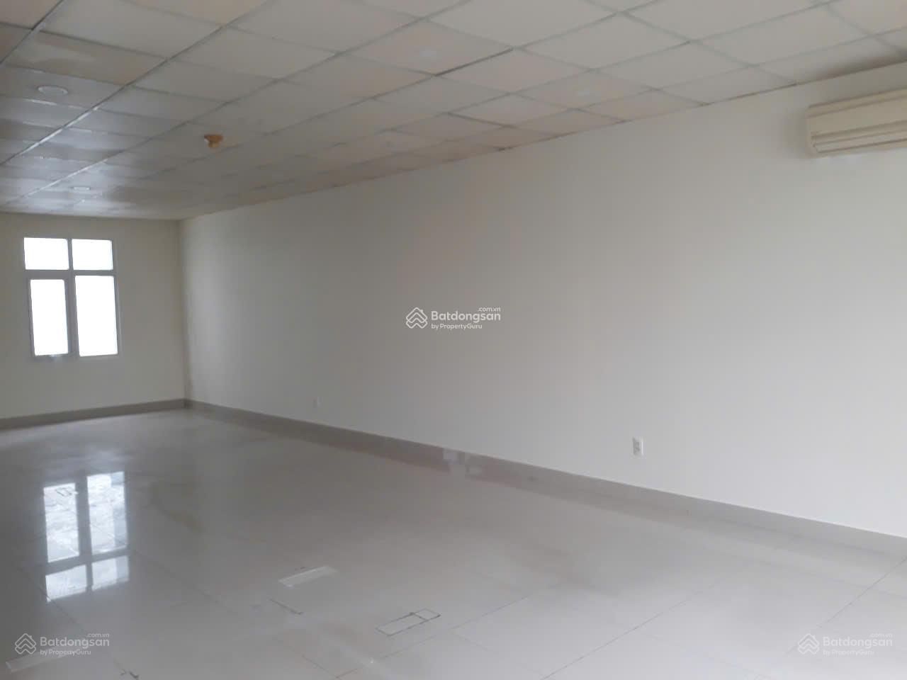 Cho thuê văn phòng khu thương mại Phú Mỹ Hưng Quận 7, giá thuê 22 triệu/tháng