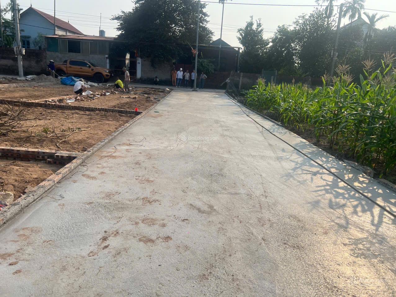 Chính chủ cần tiền bán mảnh đất Phương Độ diện tích 51. Ô tô đỗ cửa lô góc hai mặt thoáng