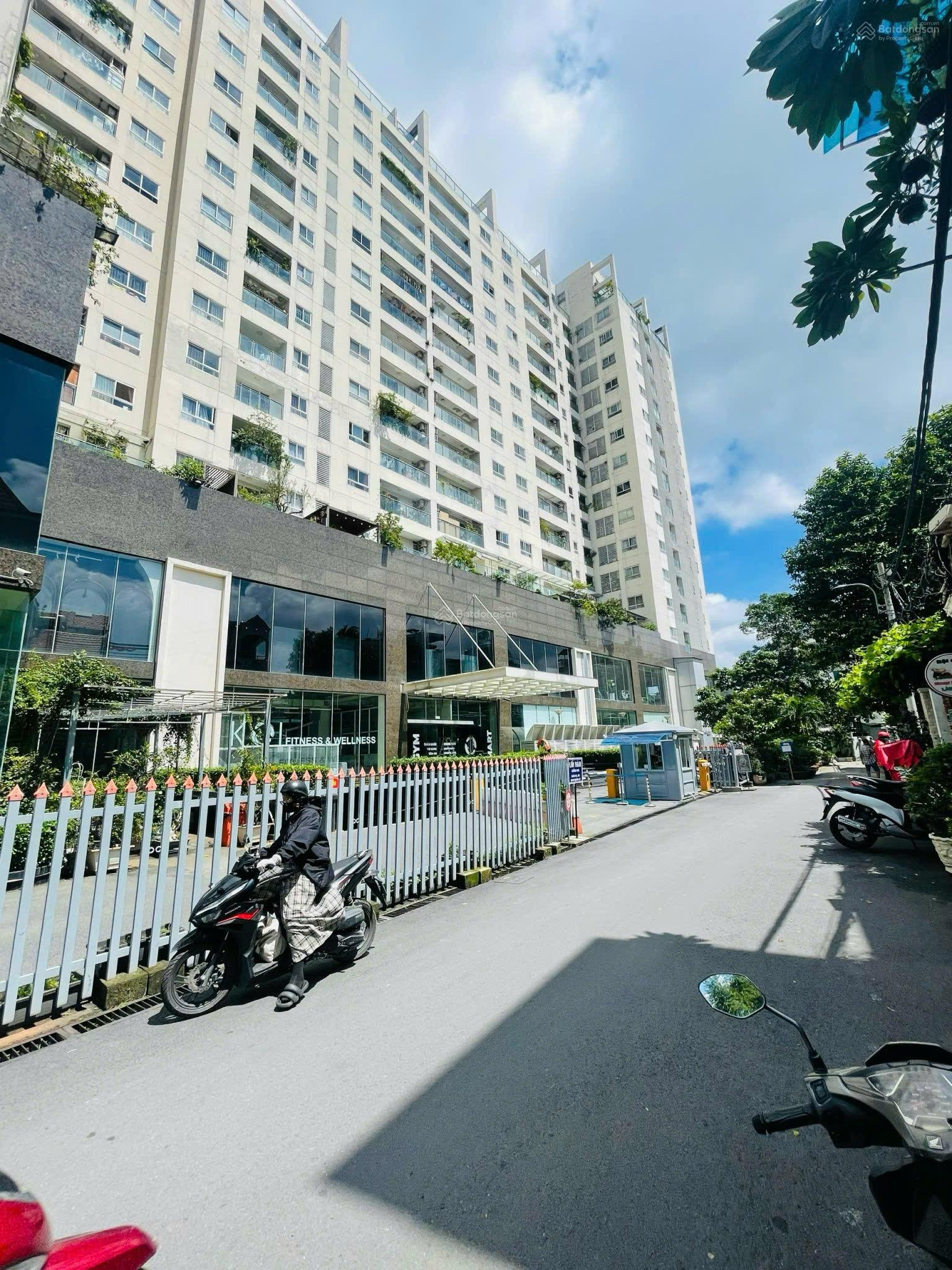 Cần bán gấp nhà Trương Đăng Quế, P.3, Gò Vấp, 4,5x16m2, vị trí đắc địa ngay chung cư, giá 12tỷ