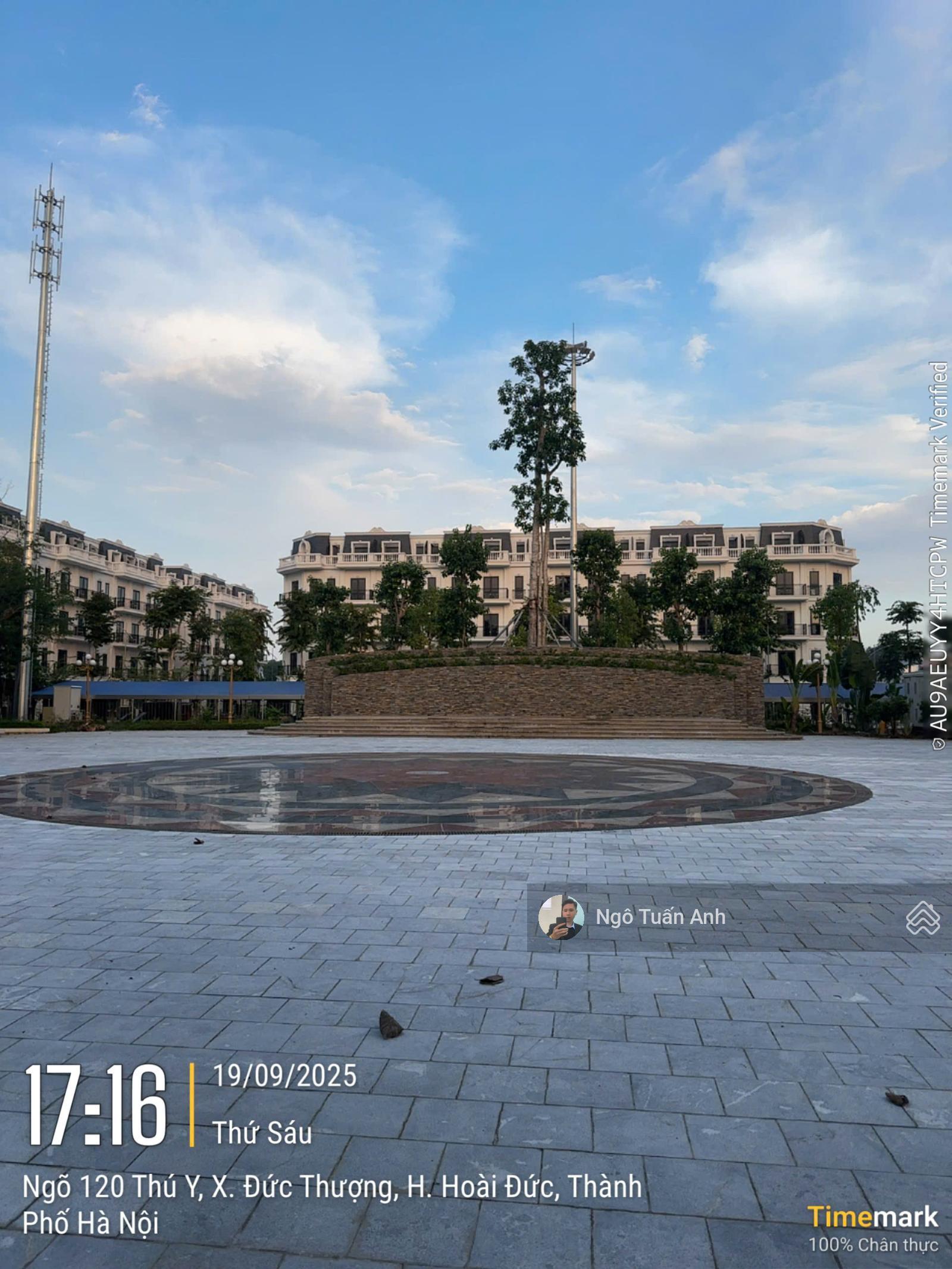 Bán liền kề Hoài Đức 80m2 giá chỉ hơn 11 tỷ nhà 5 tầng đẹp, sổ sẵn, giao dịch ngay