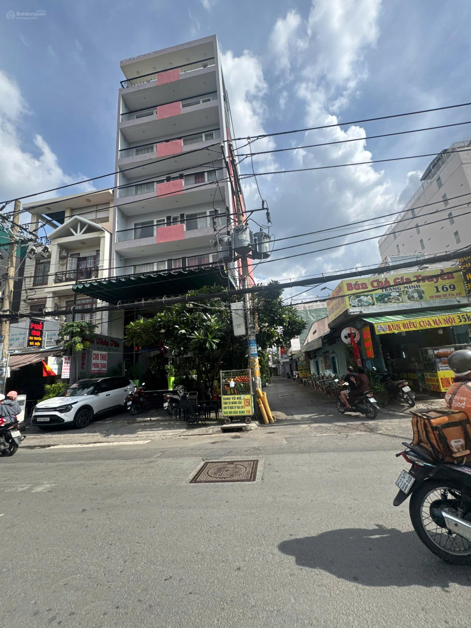 Bán gấp toà nhà CHDV MT 186 Bùi Đình Túy - 200m2 - 8 tầng - giảm sốc còn 62 tỷ - 0708 397 ***