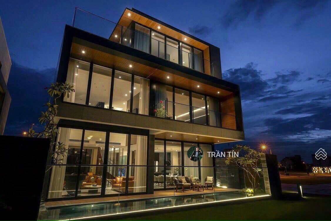 Biệt thự 3 mặt tiền One River, diện tích: 300m2, view trực diện sông, giá: 54 tỷ