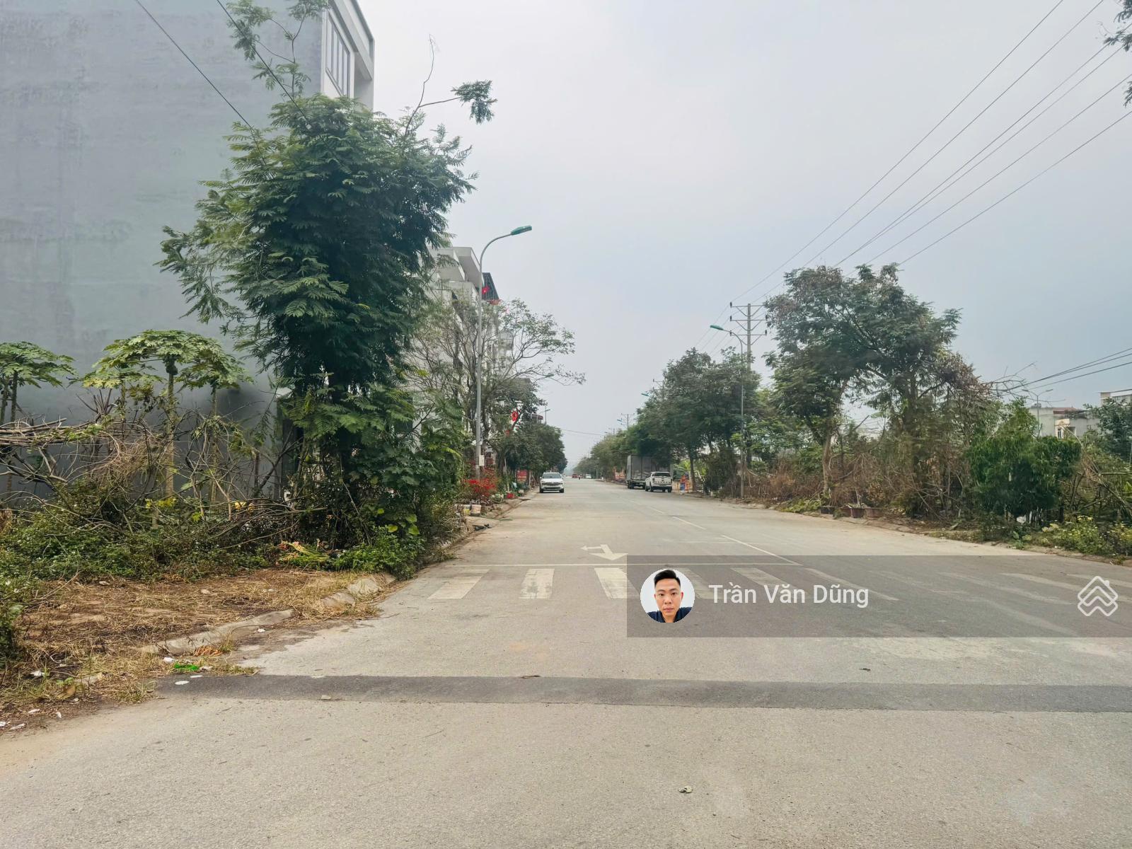 CC cần tiền bán gấp: 121m2 mặt tiền 6,42m trục chính đường 15m TĐC Trâu Quỳ Gia Lâm! Giá cực tốt