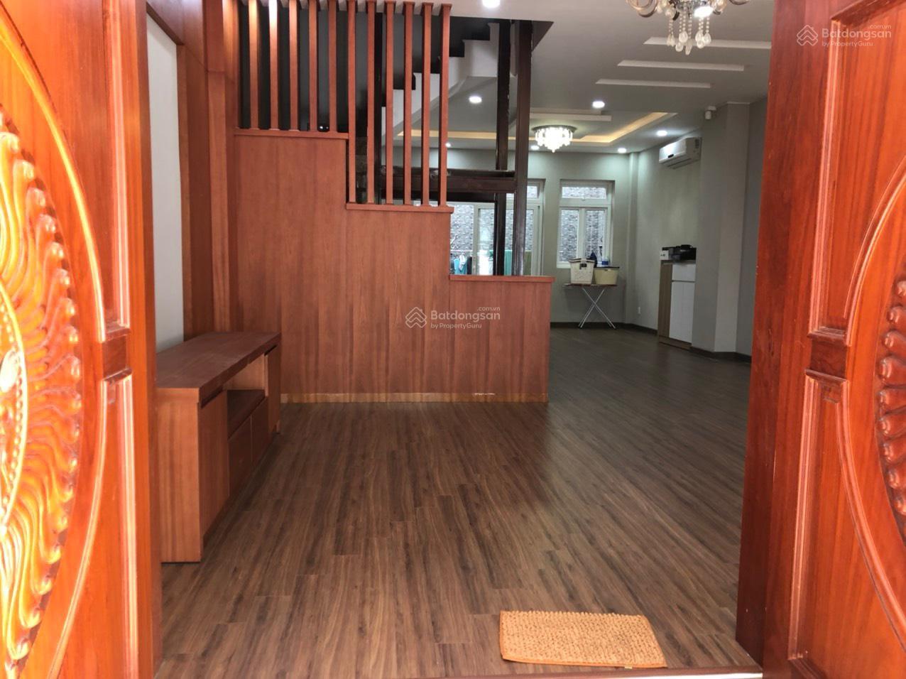 Cityland Garden Hills----Full Nội Thất------6x20m Hầm 4 Lầu 5PN - 7wc 40triệu