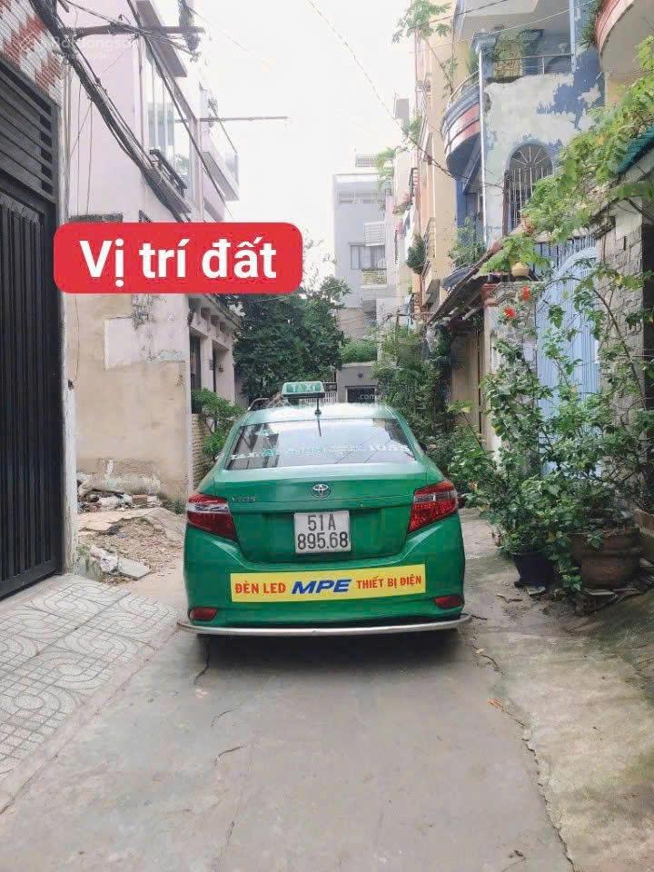 Hẻm xe tải! Bán đất Bùi Đình Túy (4x14m) vuông. GPXD 4 - 5 Tầng. Khu dân trí cao. Chỉ 7,5 tỷ TL