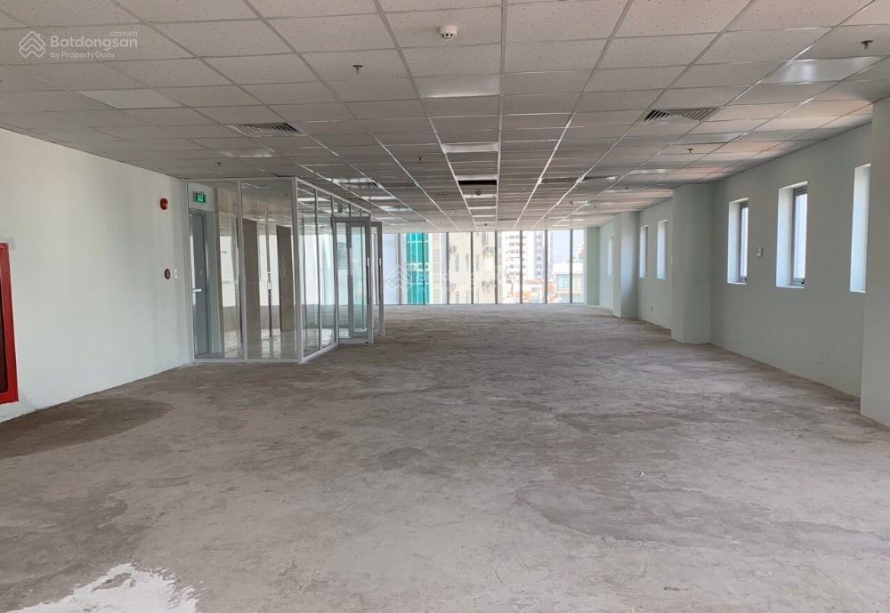 Cho thuê tòa nhà mặt tiền 103 - 105 Bạch Đằng Tân Bình