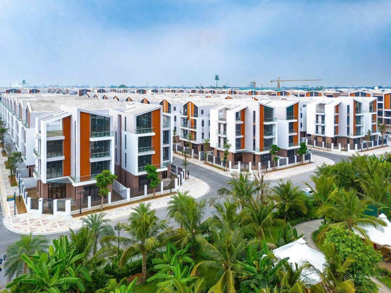 Vinhomes Ocean Park 3: Bán nhanh BT Ánh Dương DT 120m2, giá chỉ 17 tỷ, miễn phí 10 năm dịch vụ