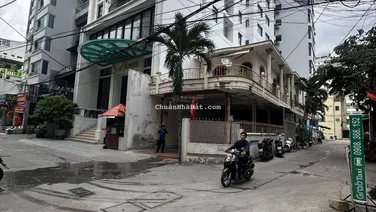 Bán đất xây khách sạn, hẻm 7m đường Hùng Vương, Nha Trang, cách biển 200m giá 173tr/m2