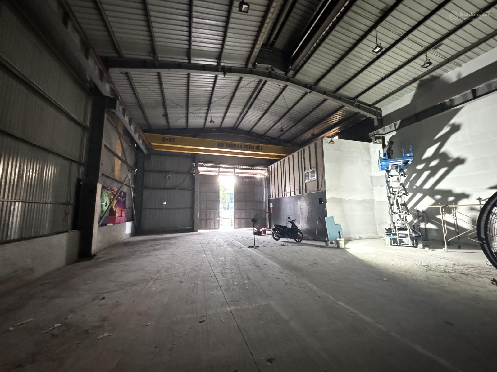 Cho thuê kho xưởng tại Cụm CN Đan Phượng, Cầu Phùng, diện tích 2000 - 3000m2