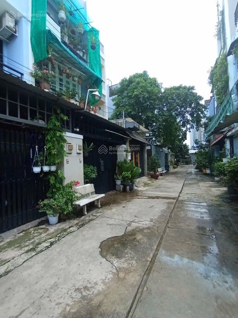 QUẬN 2 - BÁN ĐẤT TẶNG NHÀ 85M2 SỔ HỒNG GIÁ 7,3 TỶ CÓ SẴN NGUỒN THU NHẬP QUẬN 2 - BÁN ĐẤT TẶNG NHÀ 85M2 SỔ HỒNG GIÁ 7,3 TỶ CÓ SẴN NGUỒN THU NHẬP