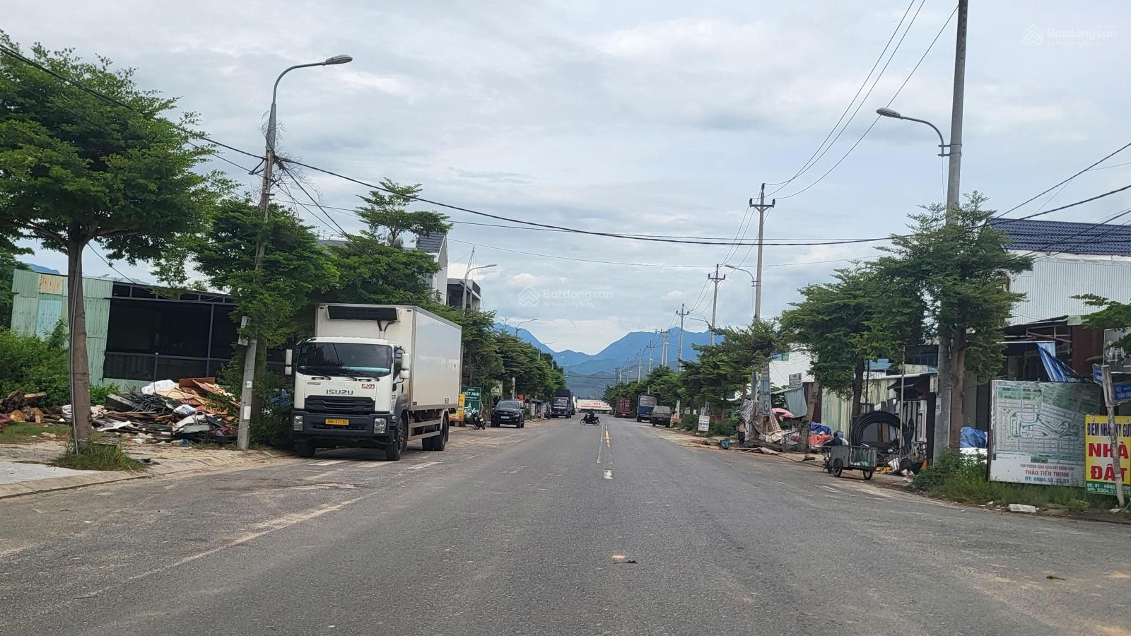 Đường B1 Hồng Phước rộng 15m, 4 tỷ 700 tỷ, DT 100m2, view đẹp, pháp lý đầy đủ. Sát lô góc