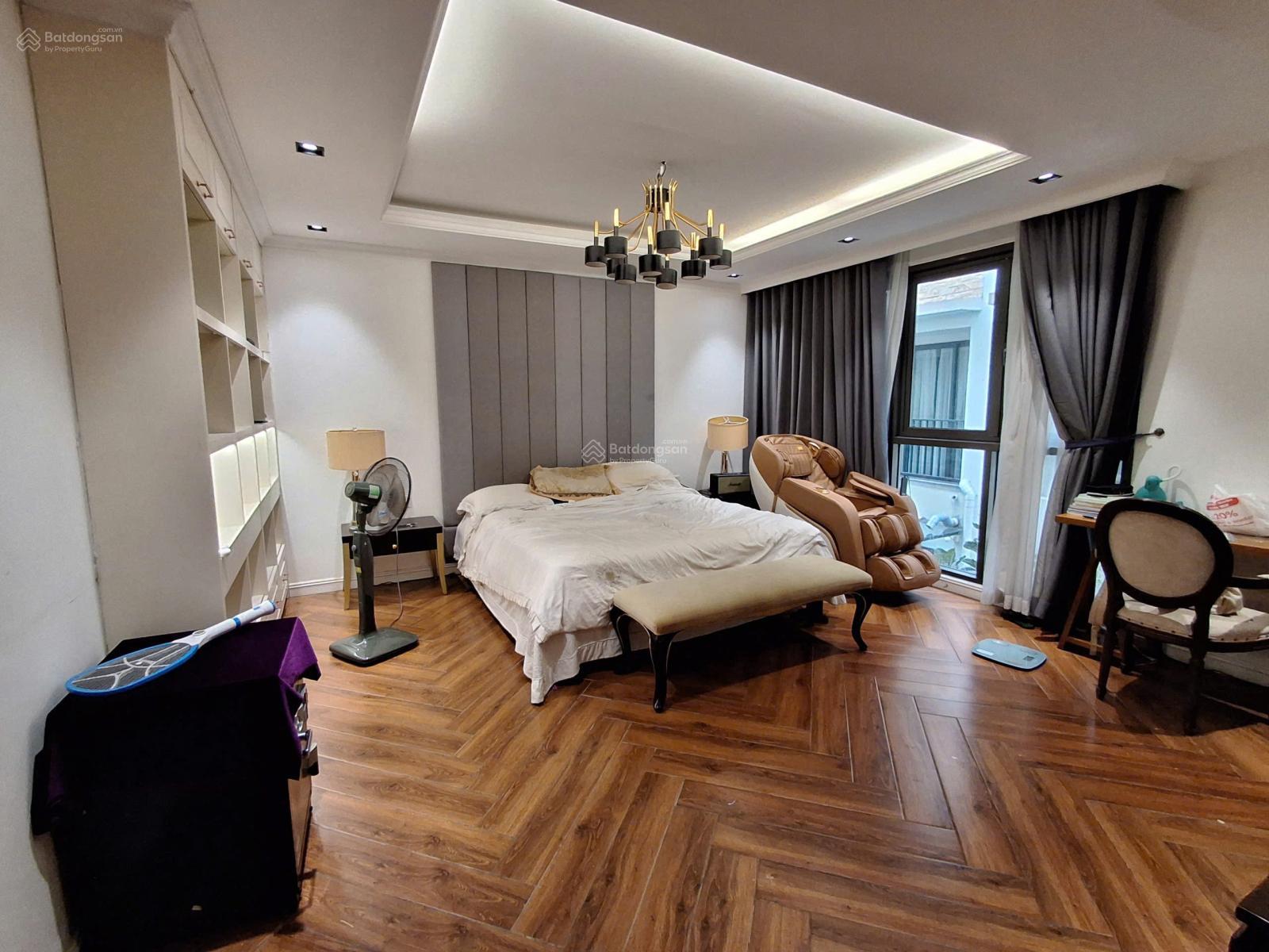 Bán toà CCMN phố Ngọc Thụy, Long Biên 120m2 x 7T thang máy - dòng tiền 1 tỷ/năm nhỉnh 26 tỷ Bán toà CCMN phố Ngọc Thụy, Long Biên 120m2 x 7T thang máy - dòng tiền 1 tỷ/năm nhỉnh 26 tỷ