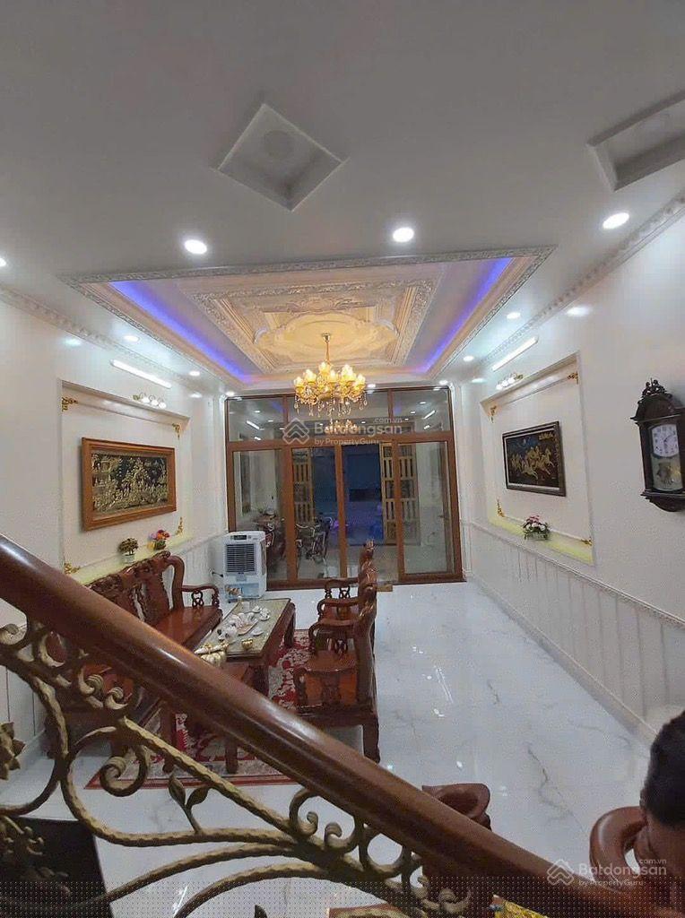 Bán khách sạn MT đường 12m -Trần Văn Mười, TN 45triệu /tháng, chợ đầu mối, 150m2, 5 tầng, hơn 10tỷ Bán khách sạn MT đường 12m -Trần Văn Mười, TN 45triệu /tháng, chợ đầu mối, 150m2, 5 tầng, hơn 10tỷ