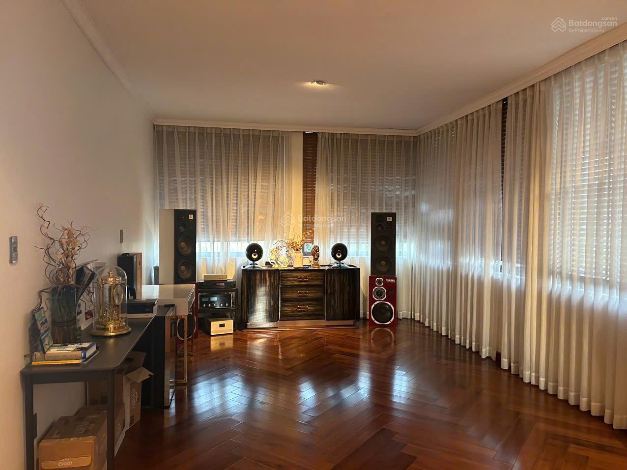 Đinh cư! Bán biệt thự khu Compound hầm 4 tầng chỉ 31 tỷ trục đường Lương Định Của An Khánh Quận 2