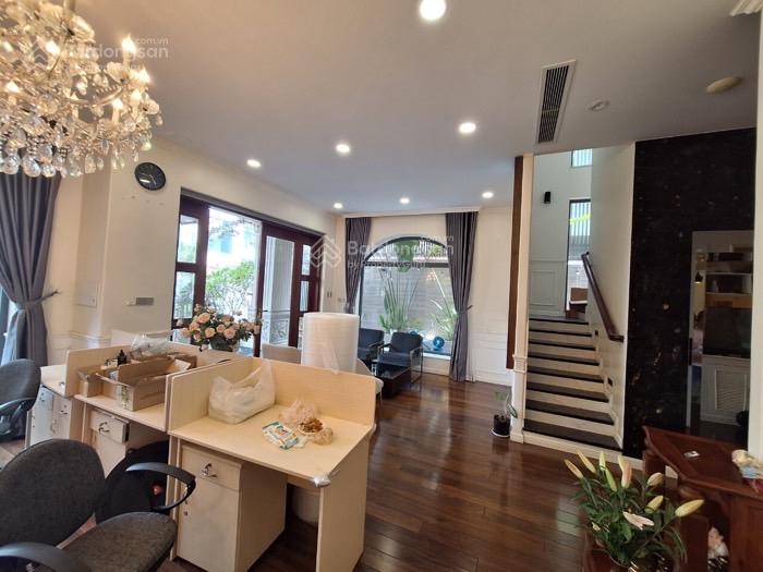 Bán nhà mặt phố tại Nguyễn Thị Thập, 59 tỷ, 600m2, 5PN, 7WC, mặt tiền 20m Bán nhà mặt phố tại Nguyễn Thị Thập, 59 tỷ, 600m2, 5PN, 7WC, mặt tiền 20m