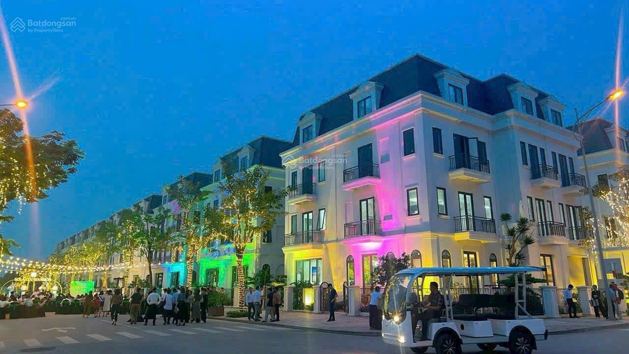 Ra hàng 20 căn biệt thự 4 tầng tại Solasta Mansion giá cực ưu đãi TTS CK ngay 3 tỷ, DT đất 212,5m2