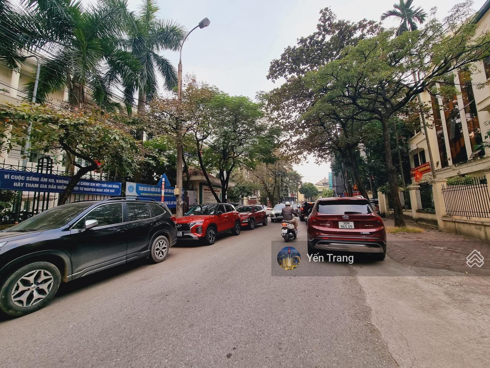 Bán đất xây tòa 9 tầng Nguyễn Cơ Thạch, ô tô tránh, KD, 140m2, 32 tỷ Bán đất xây tòa 9 tầng Nguyễn Cơ Thạch, ô tô tránh, KD, 140m2, 32 tỷ