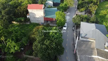 Bán đất xã Cẩm Lĩnh, Ba Vì, gần hồ Suối Hai, đường nhựa, xe tải, xe buýt đỗ. Sổ đỏ DT 100m2, giá F0