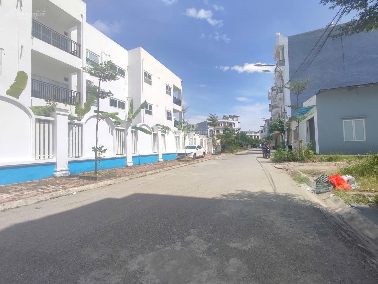 Bán 09 lô đất TĐC A51 Hồ Sen- Aeon Mall diện tích 40m2 - 60m2 - 70m2 k lỗi lầm gì giá chỉ quanh 4tỷ