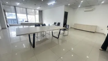 Cho thuê văn phòng đường Nguyễn Gia Trí, Bình Thạnh. DT 75m2 sàn k cột chỉ 18tr/ tháng