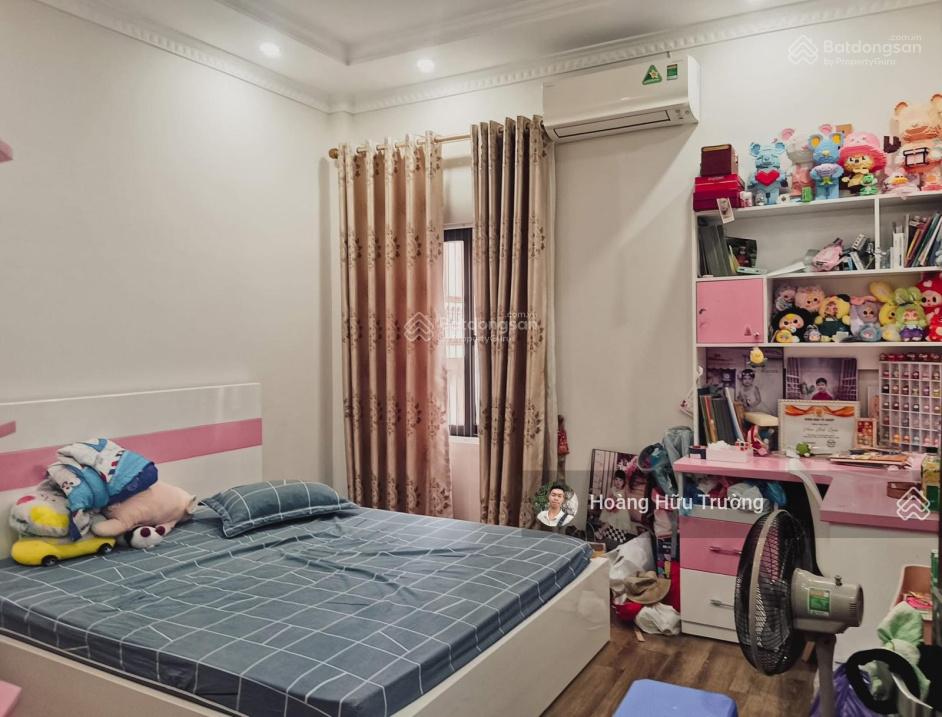 Ô tô tránh! Bán nhà Trung Kính, phân lô, vỉa hè, kinh doanh, dân xây, 7 chỗ trong nhà, 80m2. 7 tầng