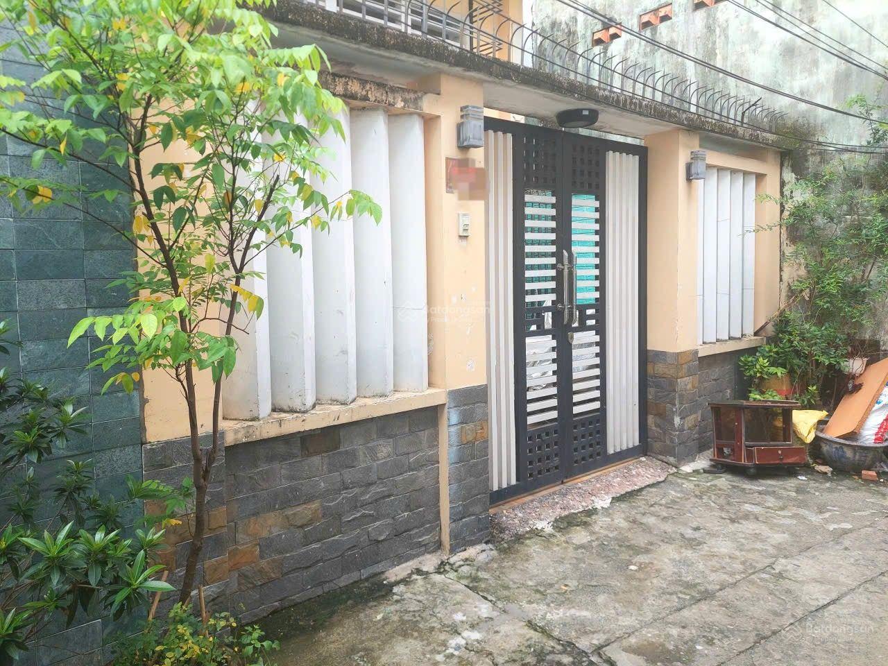 Bán nhà giá như bán đất 104.3m2 đường Thống Nhất, P. 16, Gò Vấp