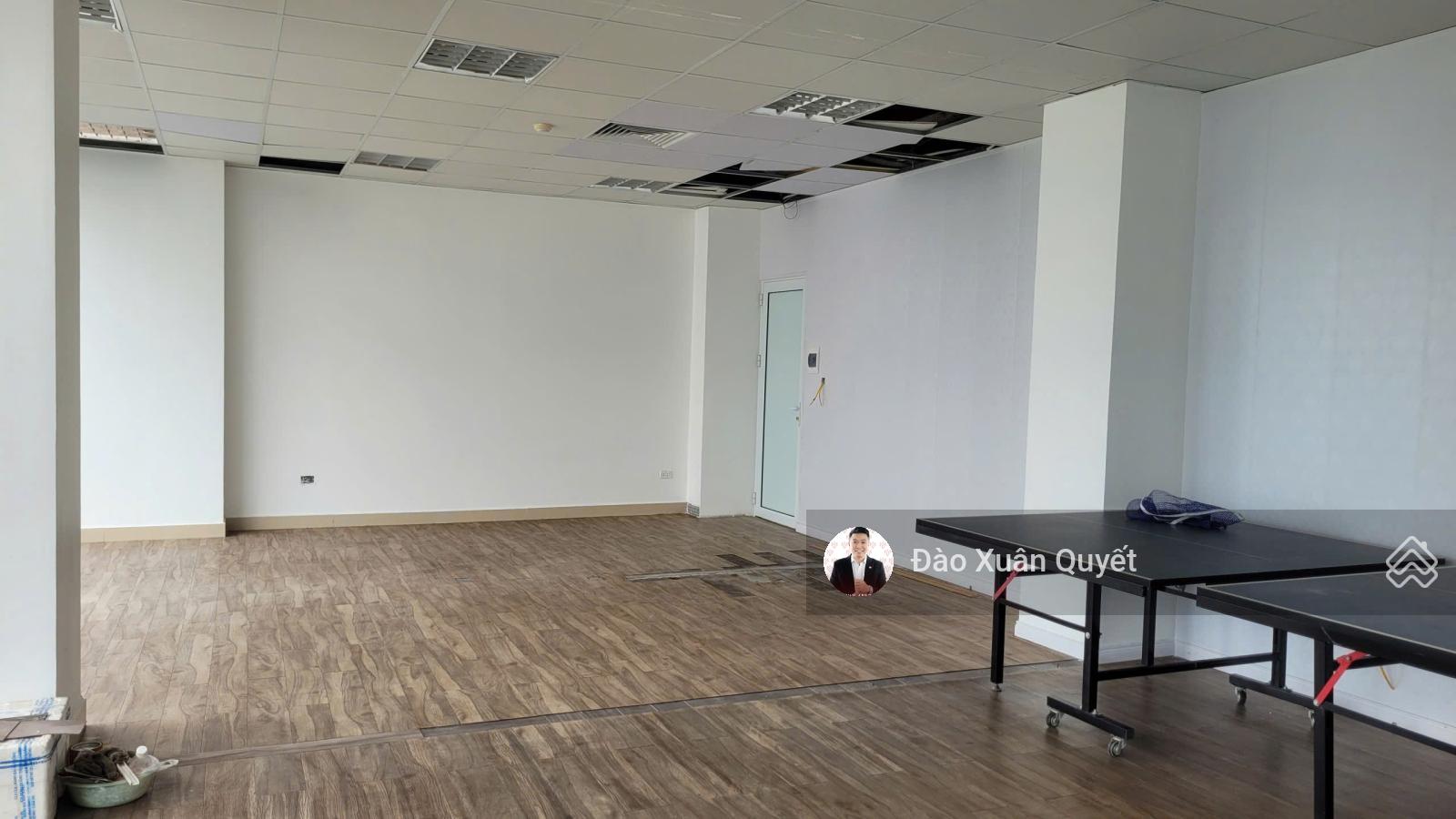 Cho thuê văn phòng tuyến 1 Lê Hồng Phong: 200k/m2. Cọc 1 thanh toán 3 - Kí 1 năm