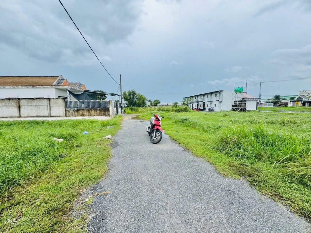 Đất Ấp 5 Đức Hoà Đông 5x22m giá 999tr