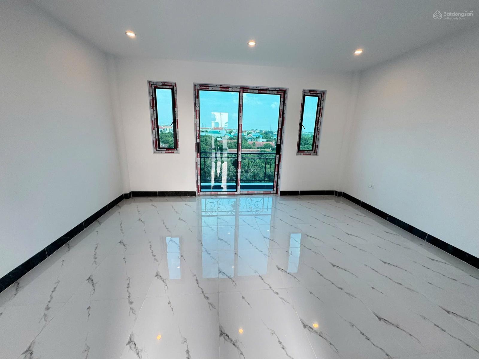 Chính chủ bán,ô tô tránh,kinh doanh, ngõ thông,hè thoáng(40m2-4 tầng)Phụng Châu-Chương Mỹ-4.75tỷ