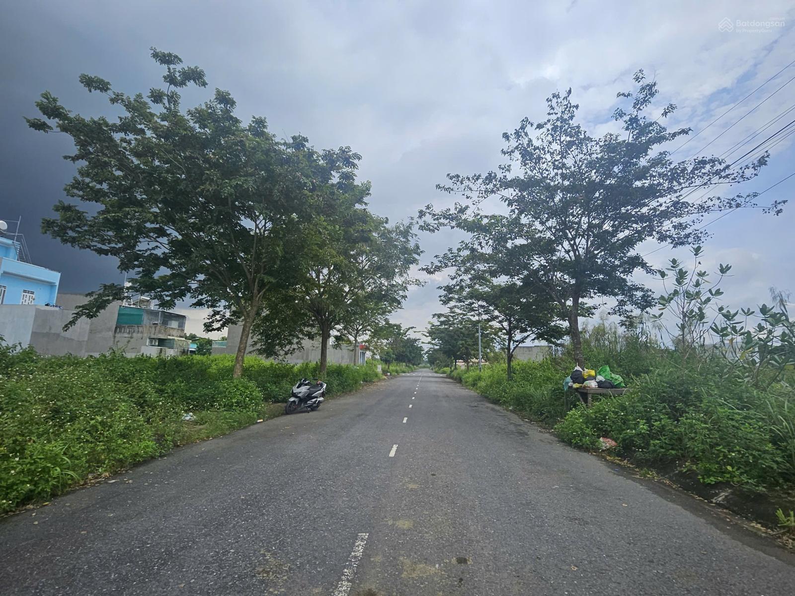 ĐẤT NỀN GIÁ TỐT NHẤT NHÌ DỰ ÁN TRÊN ĐƯỜNG SỐ 12(16m) GIÁ TỐT 2 TỎI 370TR ĐỒNG KDC THÁI SƠN LONG HẬU