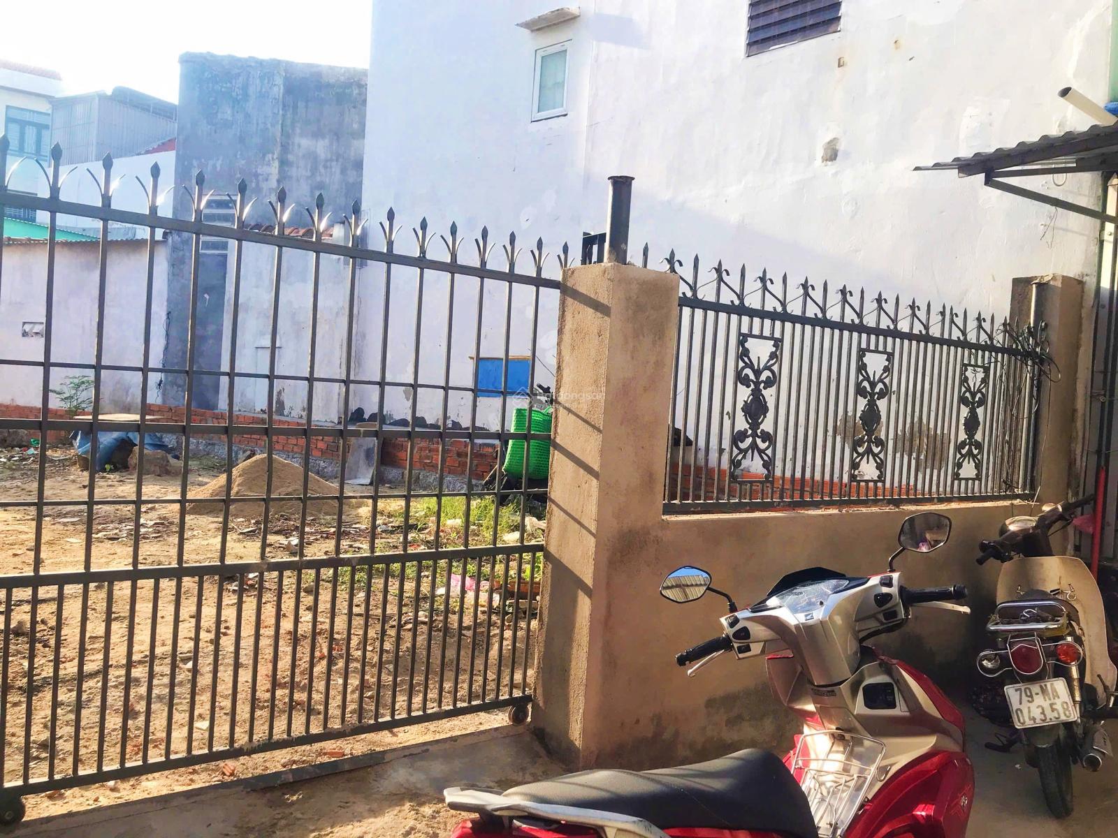 Hẻm Võ Thị Sáu, sát chung Cư PH, tầm 100m * ra biển Trần Phú: 1,2km. Giá: 25tr/m² Hẻm Võ Thị Sáu, sát chung Cư PH, tầm 100m * ra biển Trần Phú: 1,2km. Giá: 25tr/m²