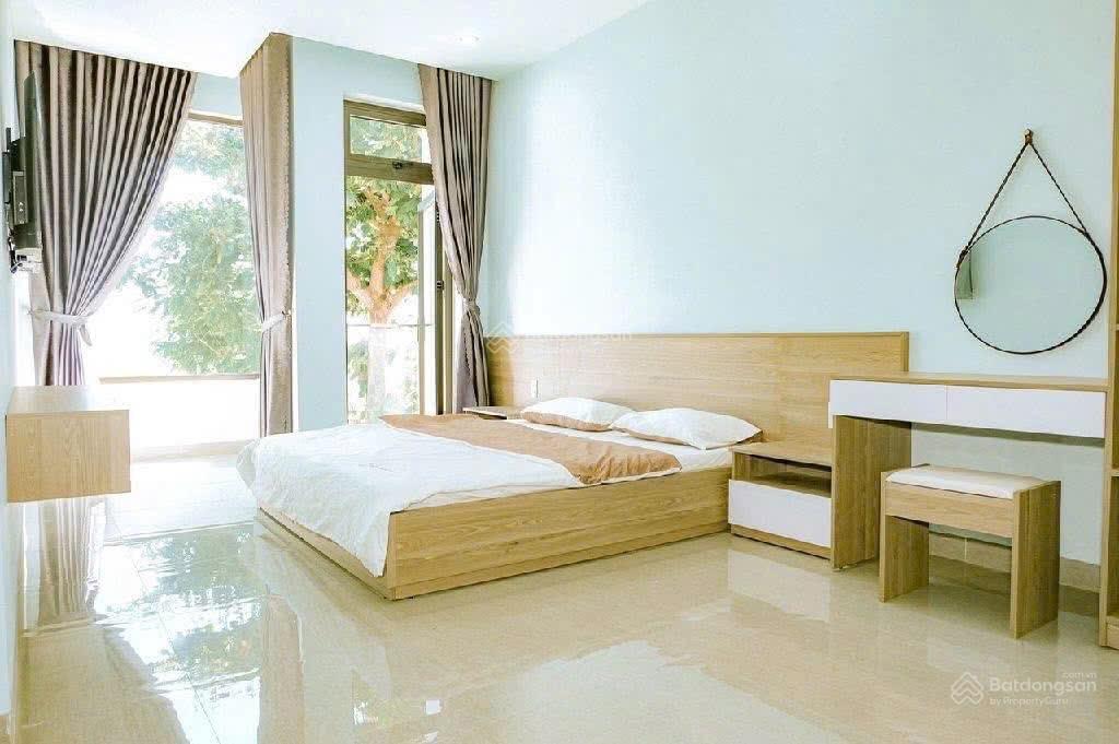 Bán gấp khách sạn mặt tiền Nguyễn Tất Thành, view biển trực diện Bán gấp khách sạn mặt tiền Nguyễn Tất Thành, view biển trực diện