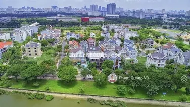 Bán 8 căn nhà phố - biệt thự KDC Sadeco Ven Sông Q.7 DT: 7x18m, 13x18m giá 18 tỷ LH 0901 294 ***