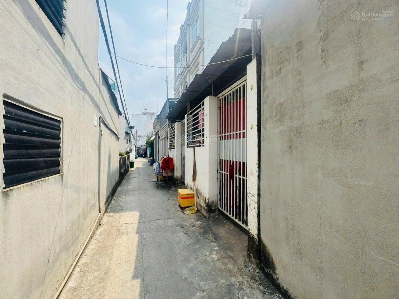 Chính chủ gửi bán nhà 1 lầu hẻm đường 21, phường Bình Trưng Đông, Q2. TP HCM Chính chủ gửi bán nhà 1 lầu hẻm đường 21, phường Bình Trưng Đông, Q2. TP HCM