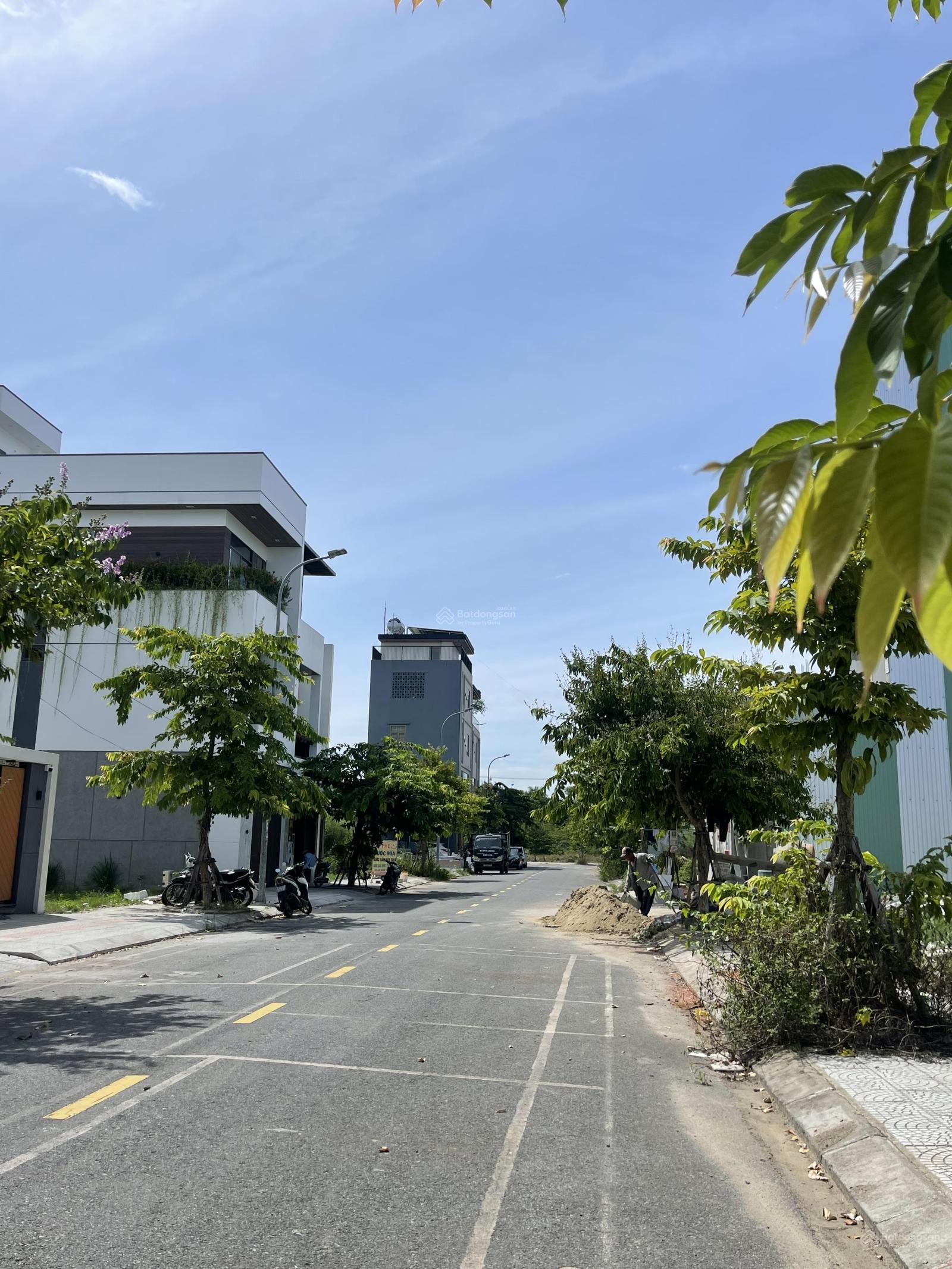 Chính chủ gửi bán Hoà Phú 28 hướng Đông Bắc vị trí đẹp