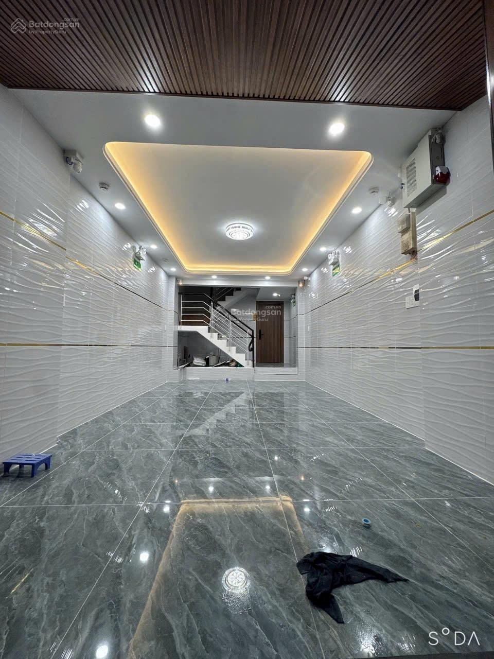 Nhà CHDV 4x15m 1 trệt 3 lầu 7PN 7WC full nội thất HXH Trần Văn Cẩn - Doanh thu 40tr